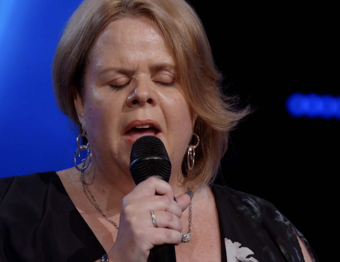2022 Blind Australian Nominee JuleeAnne Bell, Pioneer Who Paves the